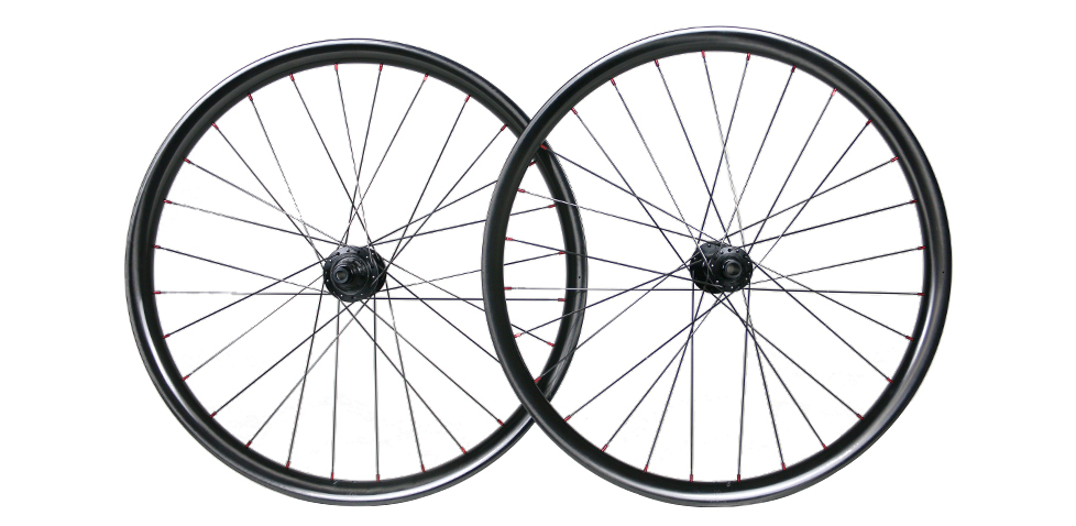 AM735-27-5-custom-mtb-wheel