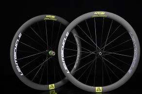 light-bicycle-ar46-disc-custom-carbon-fiber-wheelset