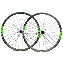 wider carbon 26er bicycle wheels  mountain bike cross country wheels